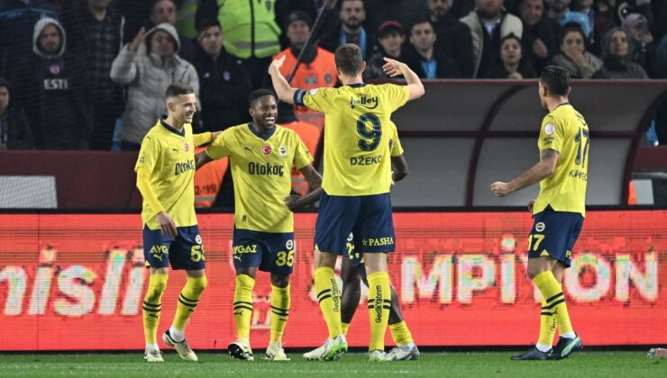 Dev maçta 5 gol: Fenerbahçe, zirve takibini sürdürüyor
